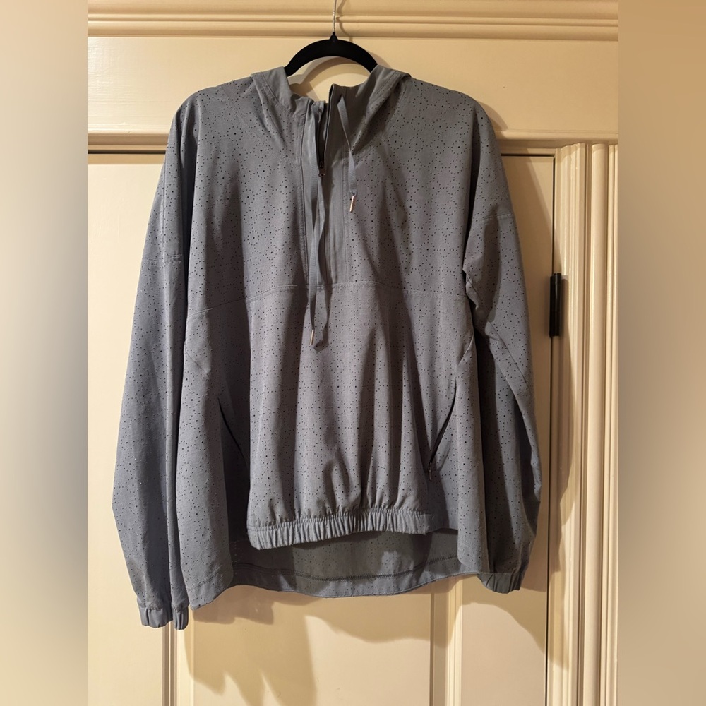 Calia by Carrie Underwood Pullover - Picture 3 of 5
